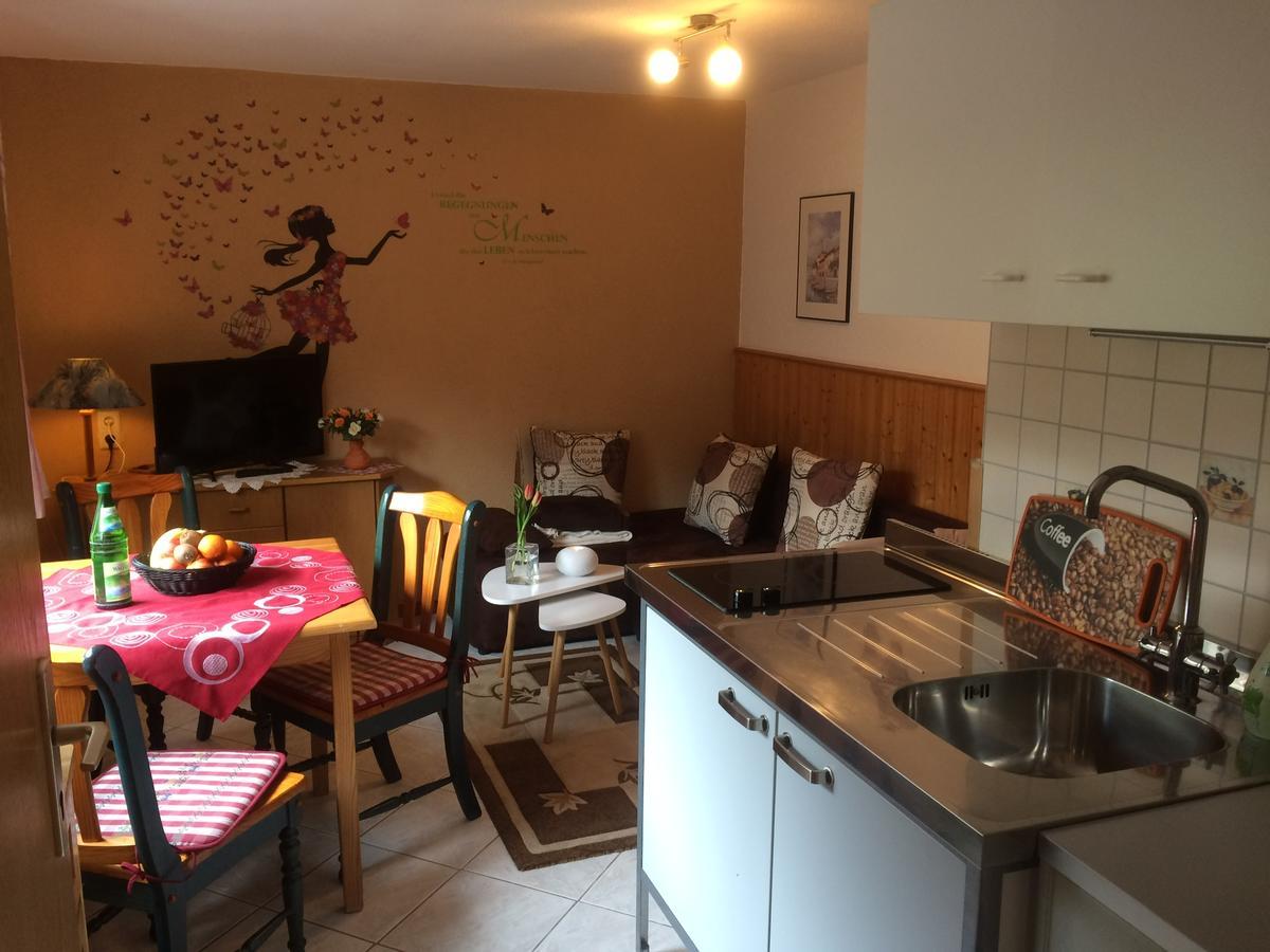 Ferienwohnung Dietlinde Bad Blankenburg Eksteriør bilde